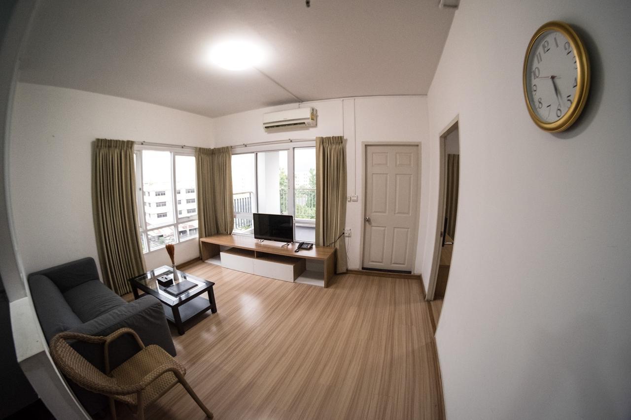 Apple Holiday Bangkok Luaran gambar